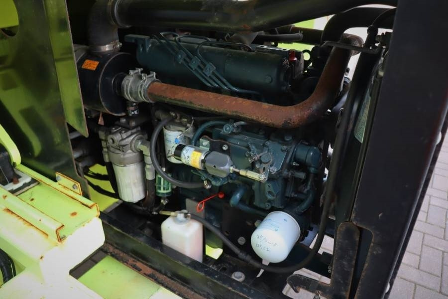 MEC 3392RT-T Diesel, 4x4 Drive, 12m Working Height, 12 - Plataforma de Tijera/ Plataforma de tesoura: foto 3 MEC 3392RT-T Diesel, 4x4 Drive, 12m Working Height, 12 - Plataforma de Tijera/ Plataforma de tesoura: foto 3