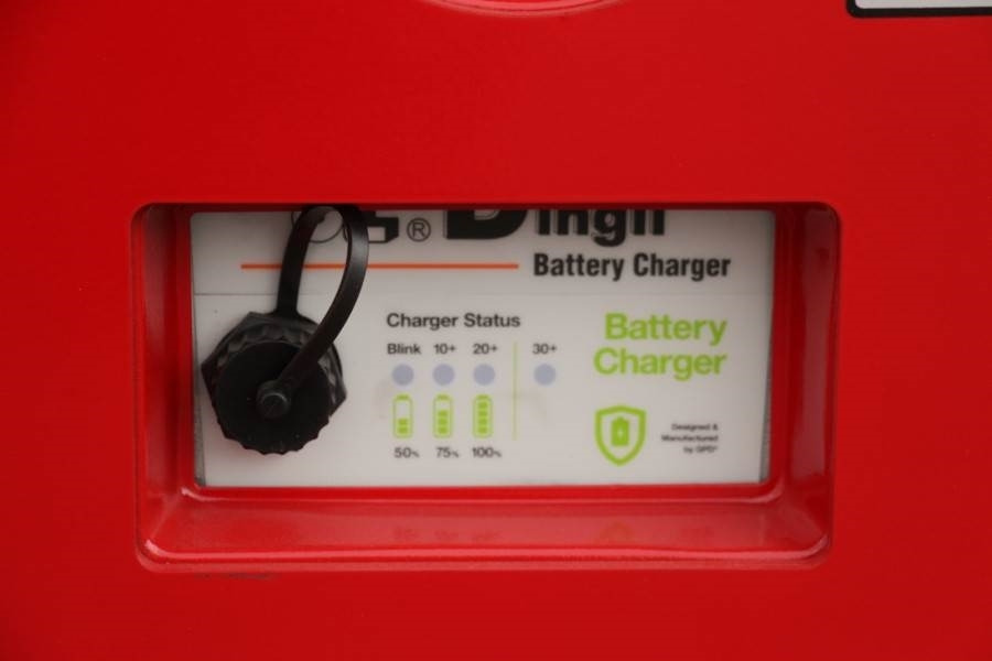 Plataforma de Tijera/ Plataforma de tesoura Magni ES1012E Electric, 10m Working Height, 450kg Capaci: foto 10