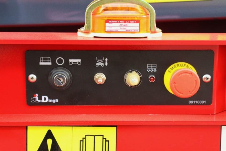 Plataforma de Tijera/ Plataforma de tesoura Magni ES1012E Electric, 10m Working Height, 450kg Capaci: foto 9