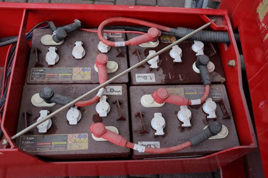Magni ES1212E Valid inspection, *Guarantee! Electric, 12 - Plataforma de Tijera/ Plataforma de tesoura: foto 5 Magni ES1212E Valid inspection, *Guarantee! Electric, 12 - Plataforma de Tijera/ Plataforma de tesoura: foto 5