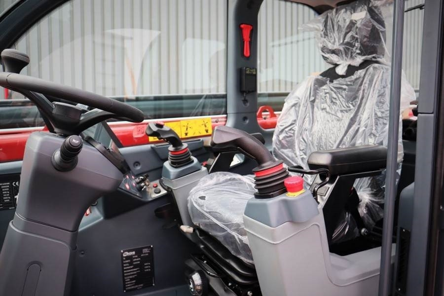 Magni RTH 6.25 Valid inspection, *Guarantee! 6t Cap. 25m - Empilhador telescópico: foto 5 Magni RTH 6.25 Valid inspection, *Guarantee! 6t Cap. 25m - Empilhador telescópico: foto 5