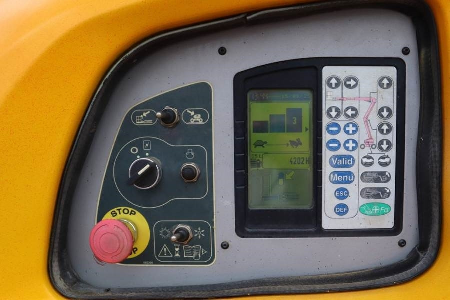 Manitou 160ATJ Diesel, 4x4x4 Drive, 16m Working Height, 8. - Plataforma articulada: foto 4 Manitou 160ATJ Diesel, 4x4x4 Drive, 16m Working Height, 8. - Plataforma articulada: foto 4