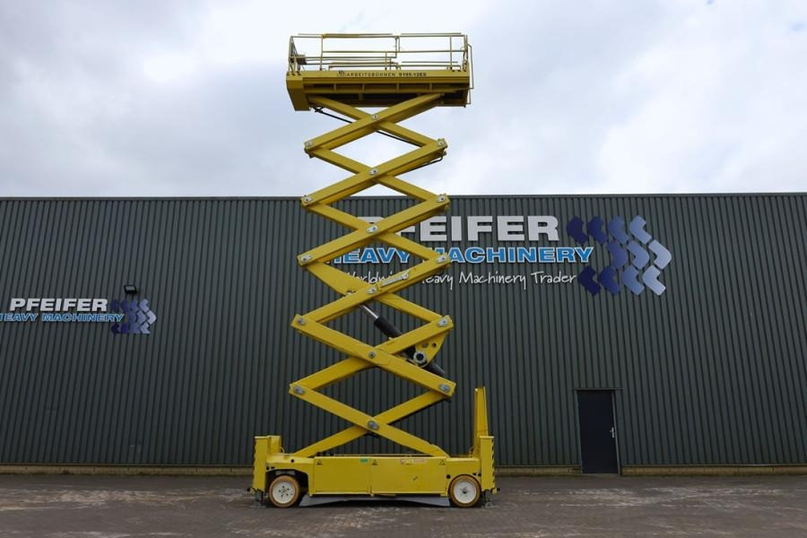 PB LIFT S195-12ES Electric, 19.6m Working Height, 700 - Plataforma de Tijera/ Plataforma de tesoura: foto 3 PB LIFT S195-12ES Electric, 19.6m Working Height, 700 - Plataforma de Tijera/ Plataforma de tesoura: foto 3
