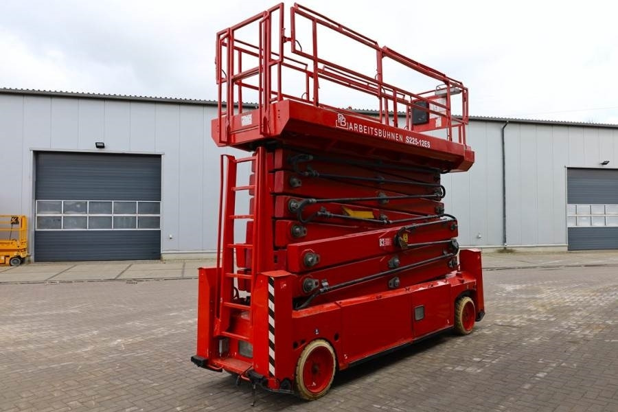 PB LIFT S225-12ES Electric, 22.5m Working Height, 450 - Plataforma de Tijera/ Plataforma de tesoura: foto 2 PB LIFT S225-12ES Electric, 22.5m Working Height, 450 - Plataforma de Tijera/ Plataforma de tesoura: foto 2