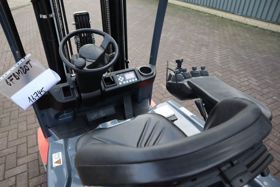 Empilhador a diesel Toyota 8FBM20T Valid inspection, *Guarantee! Electric, 47: foto 7