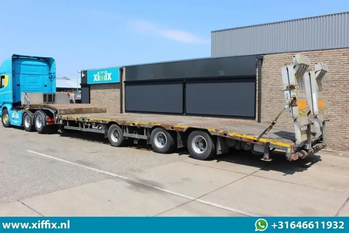 Meusburger 3-ass. Uitschuifbare semi dieplader met Alu. kleppen / Naloop gestuur - Semi-reboque baixa: foto 4 Meusburger 3-ass. Uitschuifbare semi dieplader met Alu. kleppen / Naloop gestuur - Semi-reboque baixa: foto 4