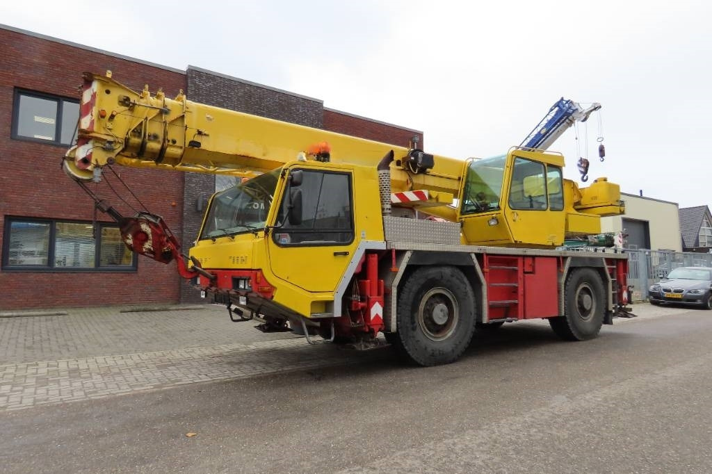 Faun ATF 30-2 L - Grua todo o terreno: foto 1 Faun ATF 30-2 L - Grua todo o terreno: foto 1