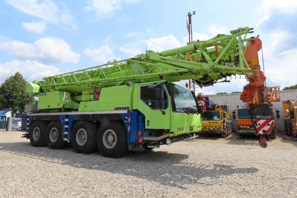 Liebherr LTM 1070-4.1 - Grua todo o terreno: foto 2 Liebherr LTM 1070-4.1 - Grua todo o terreno: foto 2