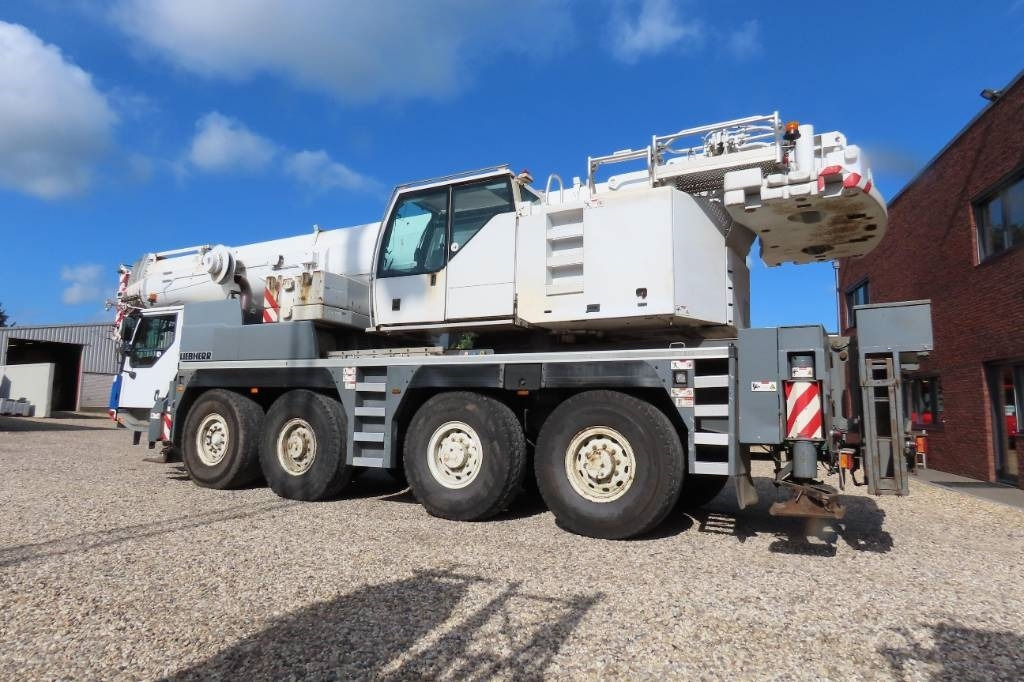 Liebherr LTM 1090-4.1 - Grua todo o terreno: foto 4 Liebherr LTM 1090-4.1 - Grua todo o terreno: foto 4