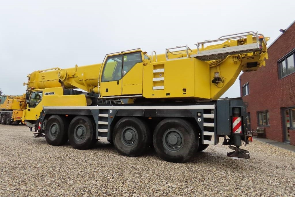 Liebherr LTM 1100-4.1 - Grua todo o terreno: foto 4 Liebherr LTM 1100-4.1 - Grua todo o terreno: foto 4