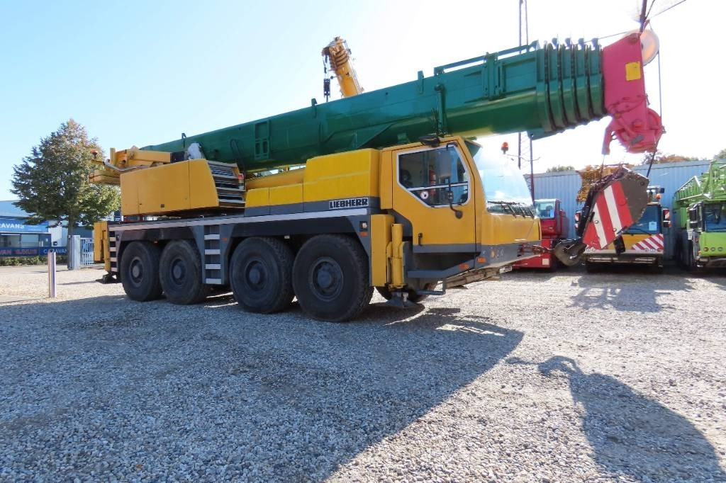 Liebherr LTM 1100-4.1 - Grua todo o terreno: foto 2 Liebherr LTM 1100-4.1 - Grua todo o terreno: foto 2