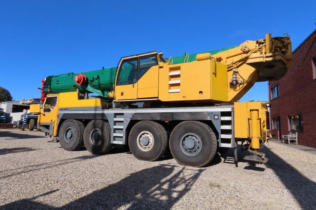Liebherr LTM 1100-4.1 - Grua todo o terreno: foto 4 Liebherr LTM 1100-4.1 - Grua todo o terreno: foto 4