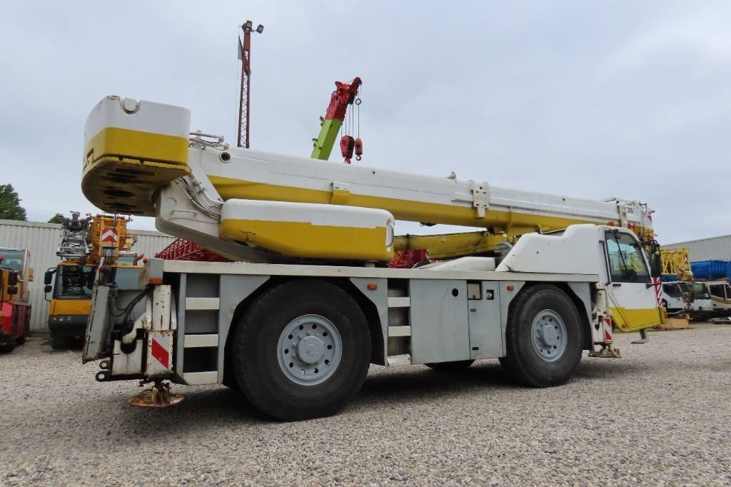 Terex PPM ATT 400/3 - Grua todo o terreno: foto 3 Terex PPM ATT 400/3 - Grua todo o terreno: foto 3