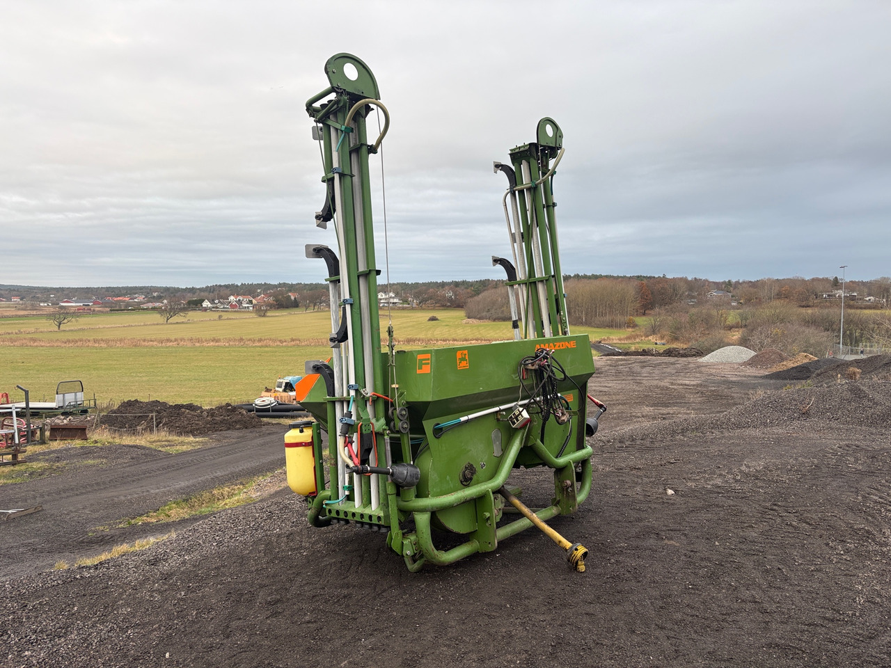 Amazone JET 1203F - Distribuidor de fertilizantes: foto 1 Amazone JET 1203F - Distribuidor de fertilizantes: foto 1