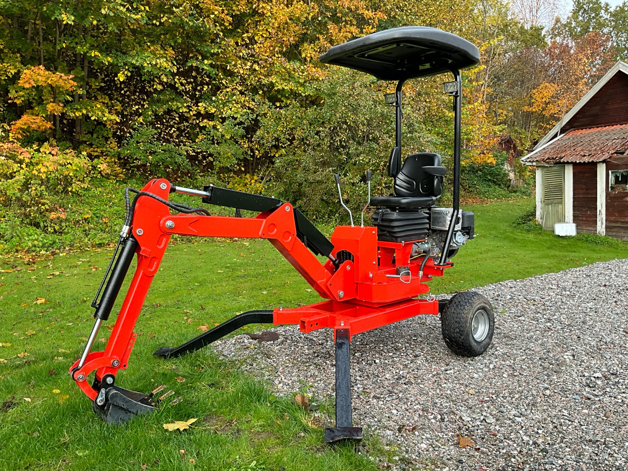CFMOTO Black Wolf Digger 360 - Escavadeira: foto 1 CFMOTO Black Wolf Digger 360 - Escavadeira: foto 1