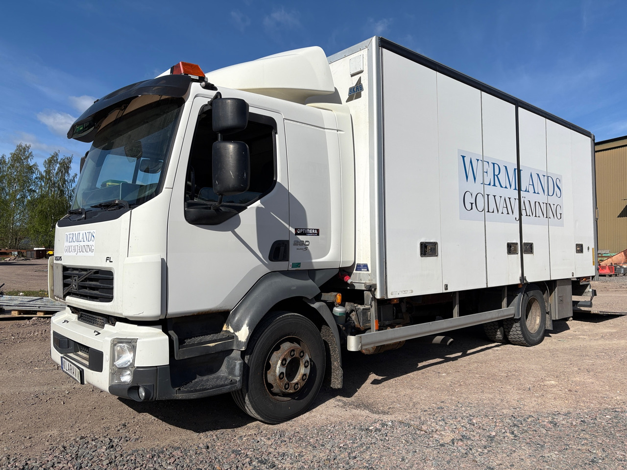 Volvo FL 280 4X2 - Camião: foto 1 Volvo FL 280 4X2 - Camião: foto 1