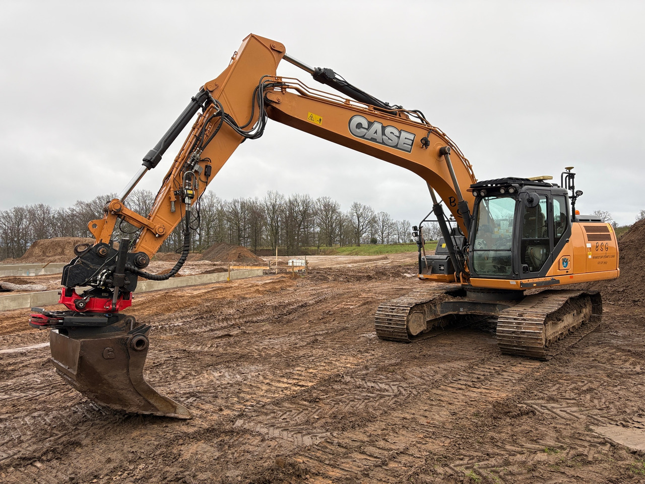 Case CX210D - Escavadeira: foto 1 Case CX210D - Escavadeira: foto 1