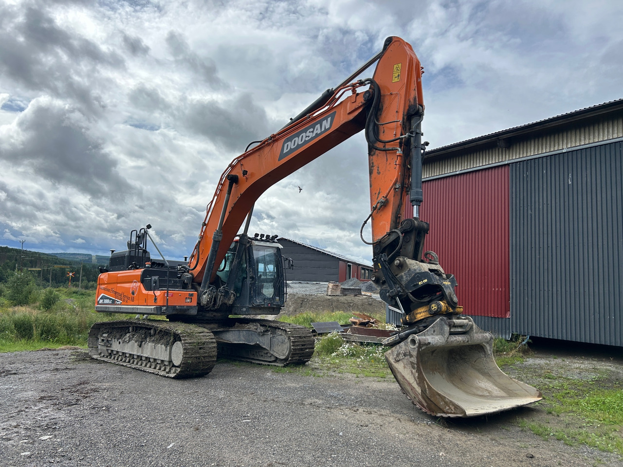 Doosan DX300LC-7 - Escavadeira: foto 1 Doosan DX300LC-7 - Escavadeira: foto 1