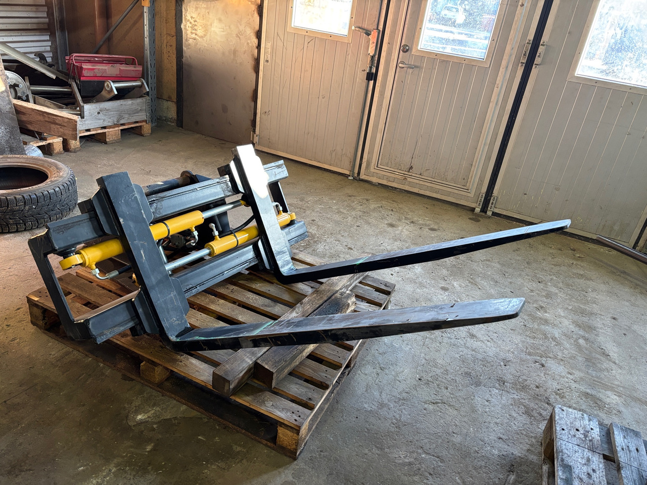 Engcon GHH12001-QS45 - Garfos para Máquina de construção: foto 1 Engcon GHH12001-QS45 - Garfos para Máquina de construção: foto 1