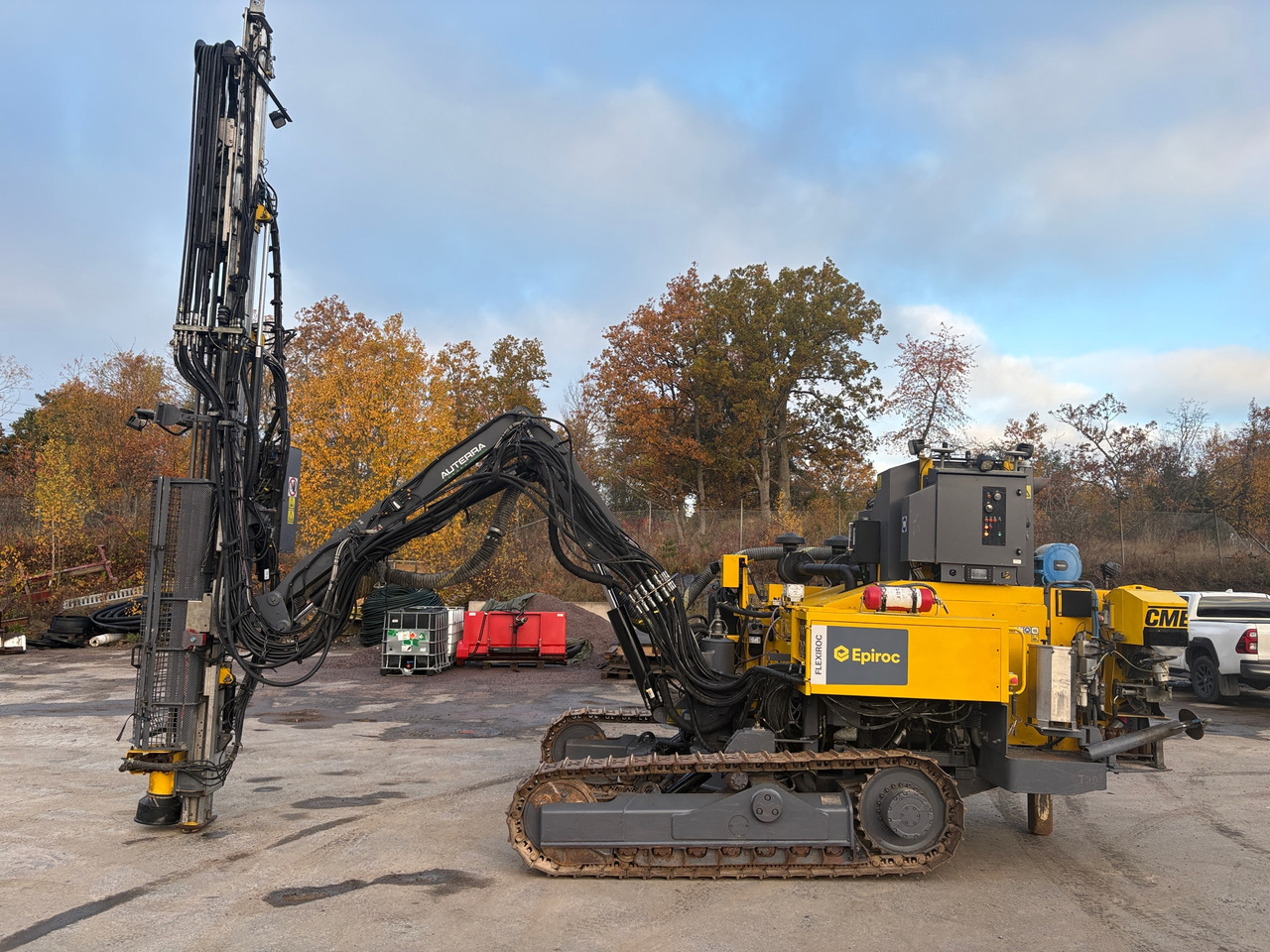 Epiroc Flexiroc T30R-03 - Máquina de perfuração: foto 1 Epiroc Flexiroc T30R-03 - Máquina de perfuração: foto 1