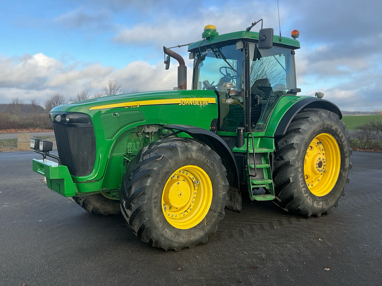 John Deere 8420 - Trator: foto 1 John Deere 8420 - Trator: foto 1