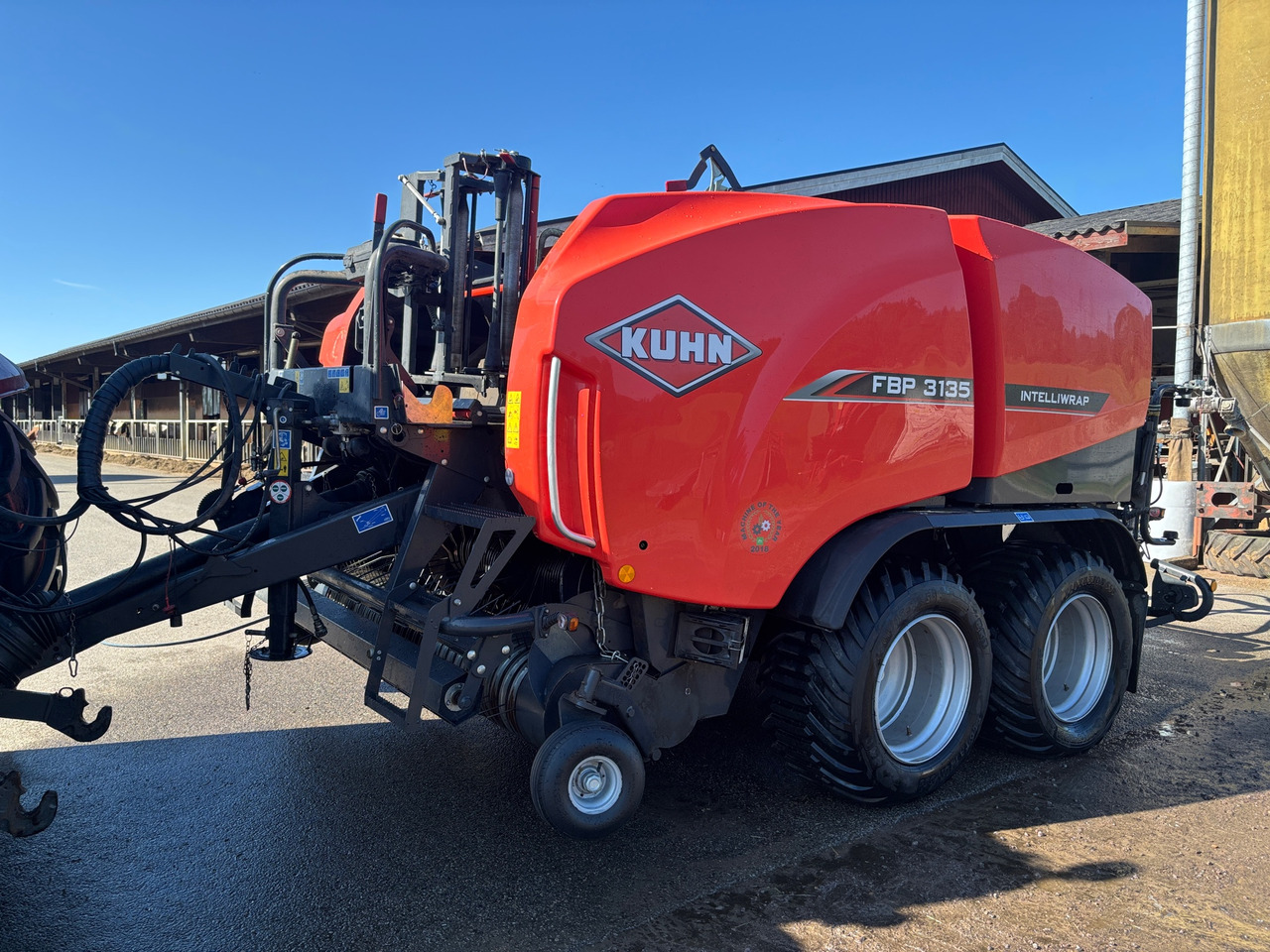 Kuhn FBP 3135 - Enfardadeira de fardos redondos: foto 1 Kuhn FBP 3135 - Enfardadeira de fardos redondos: foto 1