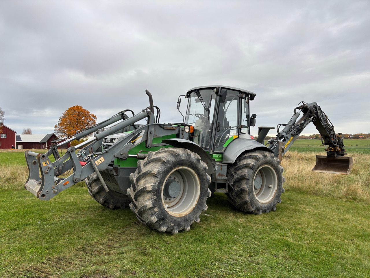 Lännen 8800 E - Retroescavadeira: foto 1 Lännen 8800 E - Retroescavadeira: foto 1