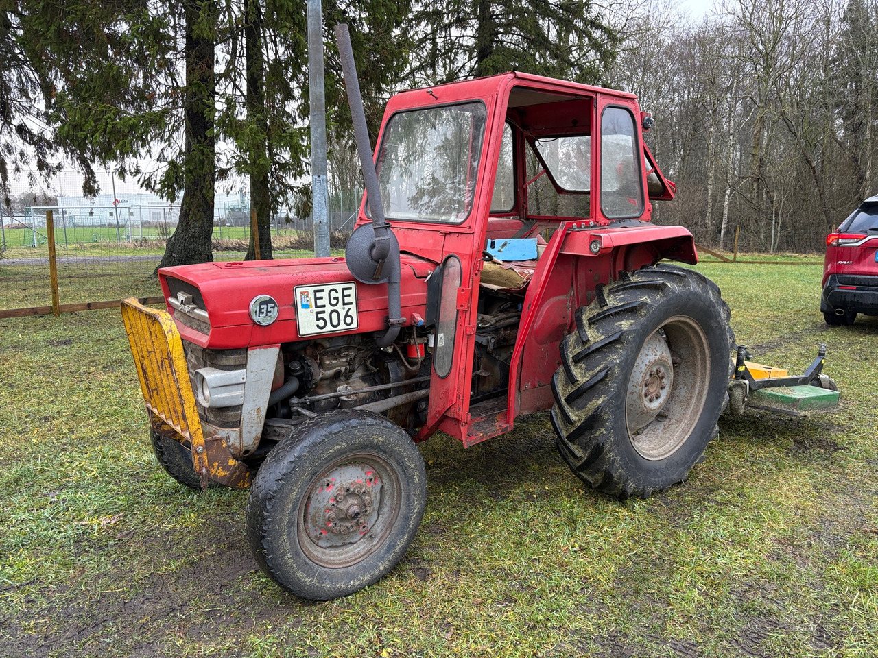 Massey Ferguson 135 - Trator: foto 1 Massey Ferguson 135 - Trator: foto 1