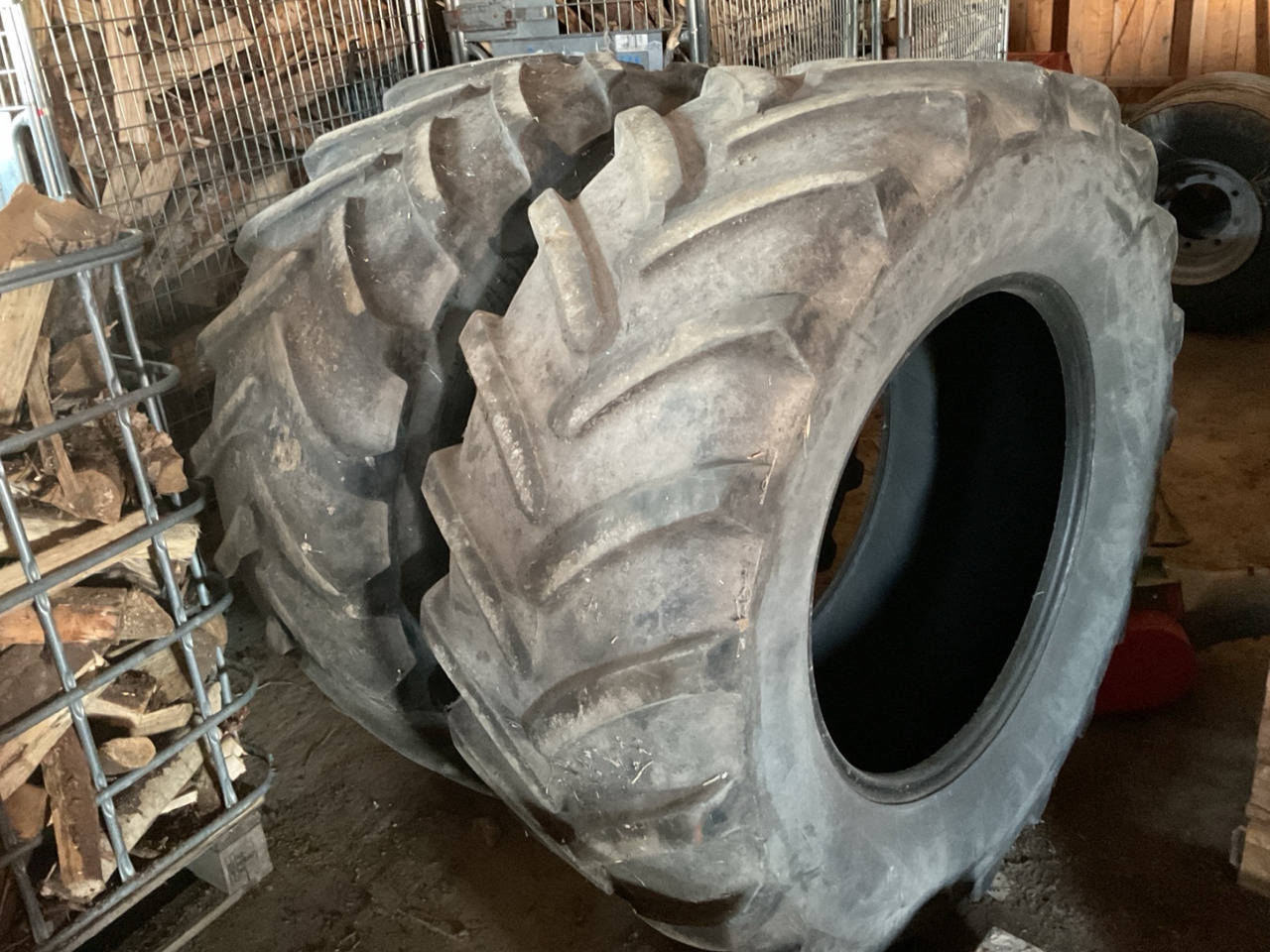 Michelin MX108 540/65R/30 - Pneu para Máquina agrícola: foto 1 Michelin MX108 540/65R/30 - Pneu para Máquina agrícola: foto 1