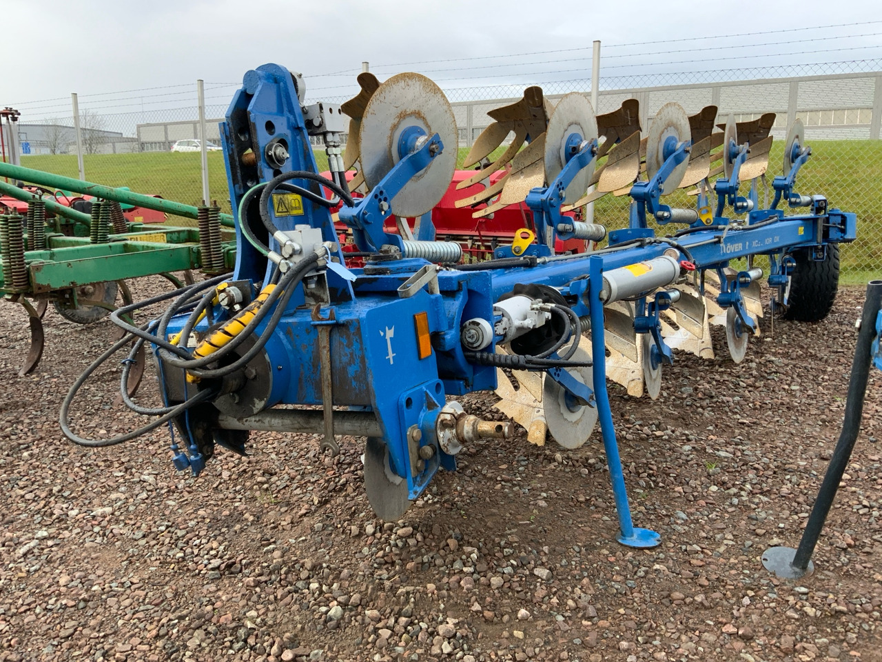 Överum DX 5975 H - Arado: foto 1 Överum DX 5975 H - Arado: foto 1