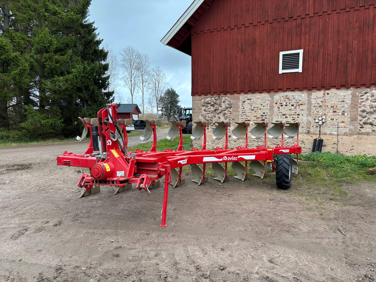 Ovlac Mini-NH-9+1-VC - Arado: foto 1 Ovlac Mini-NH-9+1-VC - Arado: foto 1