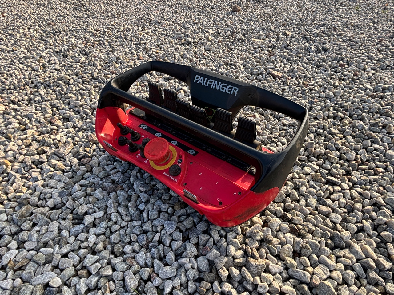 Palfinger 961 - Equipamento de construção: foto 1 Palfinger 961 - Equipamento de construção: foto 1