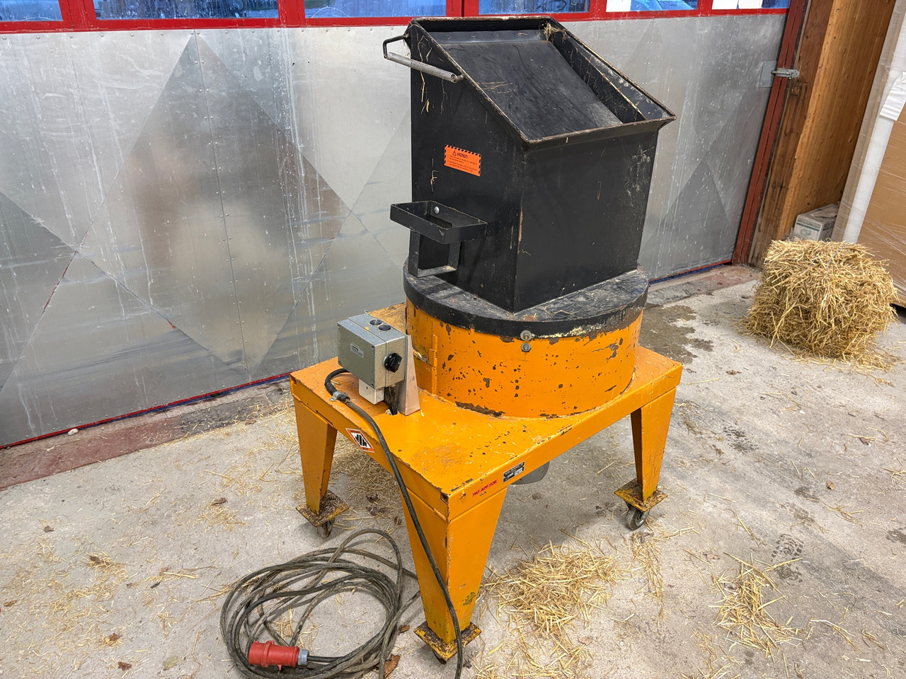 Præstbro HST-10 - Equipamento de gado: foto 1 Præstbro HST-10 - Equipamento de gado: foto 1