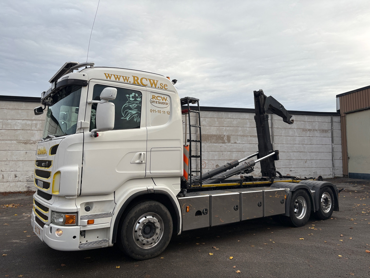 Scania R440 - Camião polibenne: foto 1 Scania R440 - Camião polibenne: foto 1