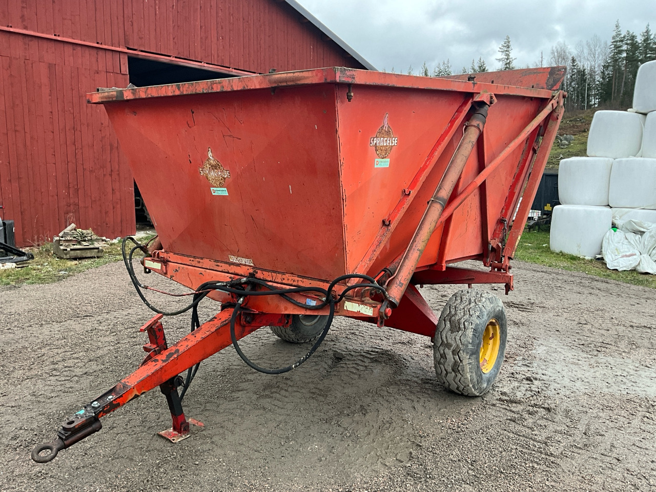 Spragelse 7ton - Reboque agrícola: foto 1 Spragelse 7ton - Reboque agrícola: foto 1