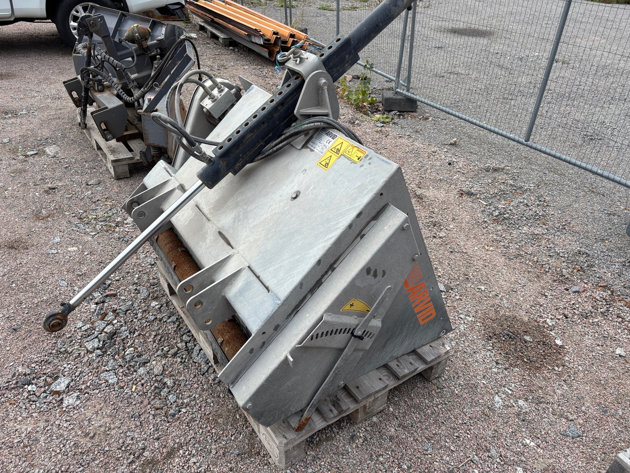 Starke Arvid 500/1200 - Espalhador de areia/ Sal: foto 1 Starke Arvid 500/1200 - Espalhador de areia/ Sal: foto 1