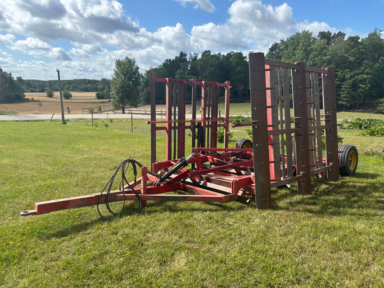 Väderstad 6m - Maquina para lavrar a terra: foto 1 Väderstad 6m - Maquina para lavrar a terra: foto 1