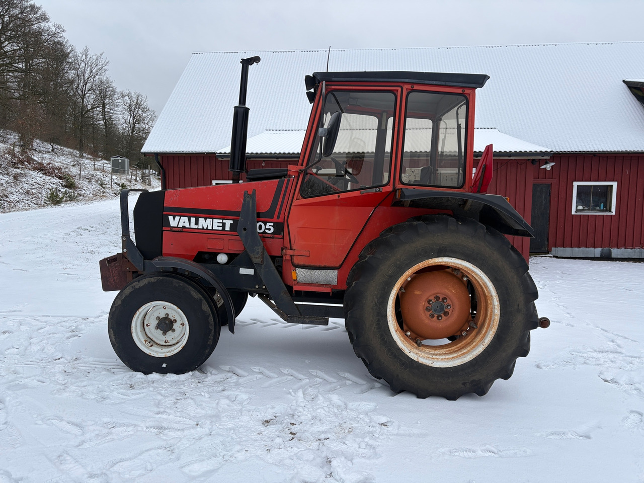 Valmet 405 - Trator: foto 1 Valmet 405 - Trator: foto 1