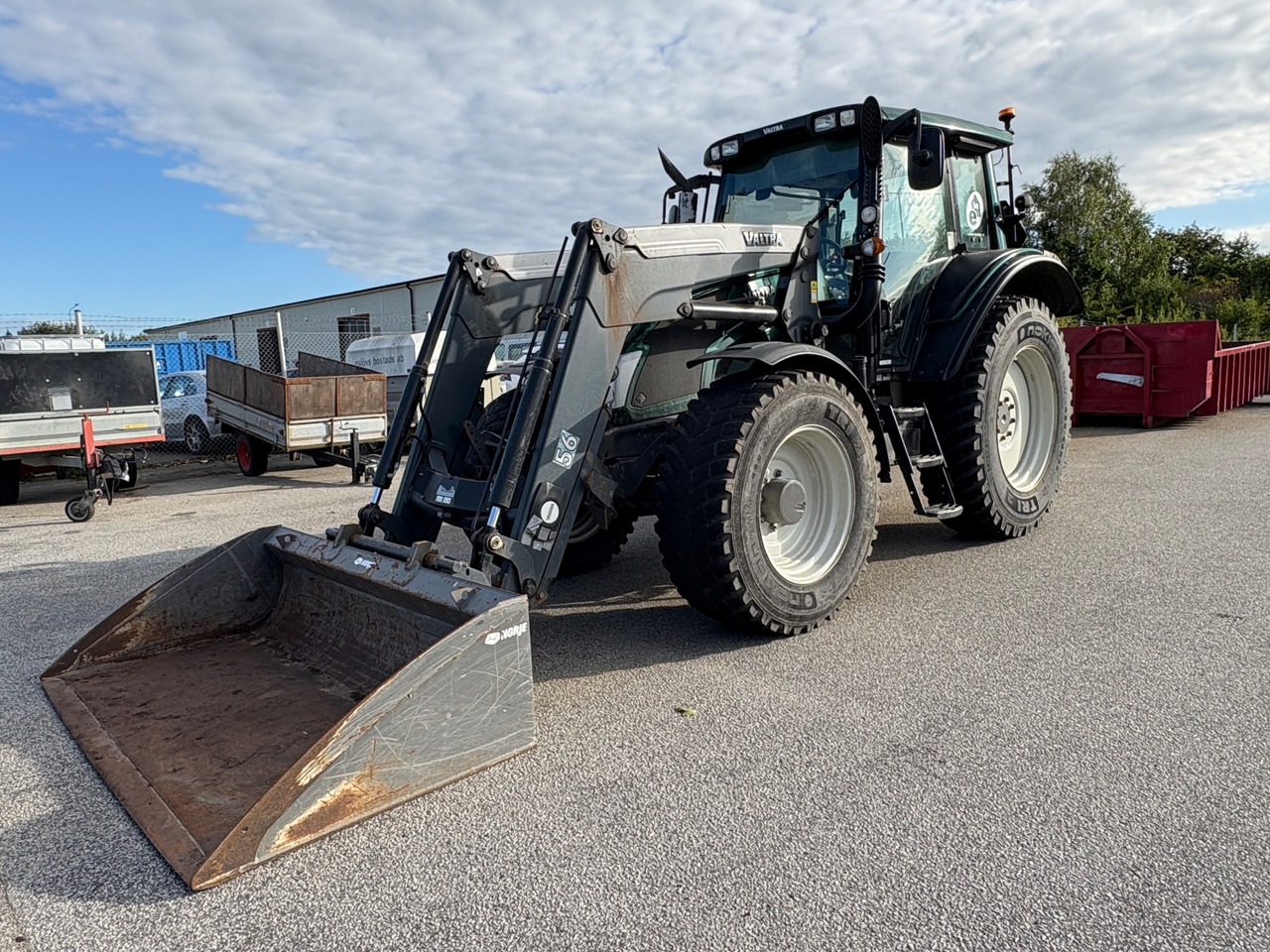 Valtra N123 HiTech Gas/Diesel. - Trator: foto 1 Valtra N123 HiTech Gas/Diesel. - Trator: foto 1