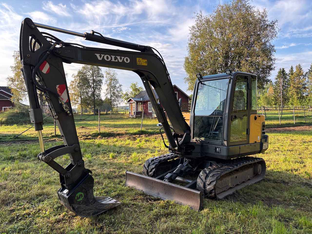 Volvo EC55C - Escavadeira: foto 1 Volvo EC55C - Escavadeira: foto 1