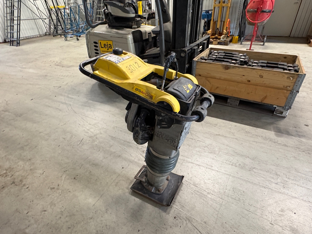 Wacker Neuson BS60-2 - Placas vibratórias: foto 1 Wacker Neuson BS60-2 - Placas vibratórias: foto 1