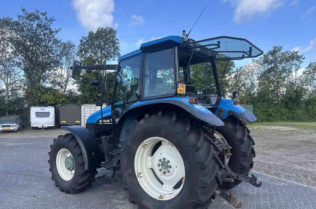 New Holland ts 90 sle - Trator: foto 2 New Holland ts 90 sle - Trator: foto 2