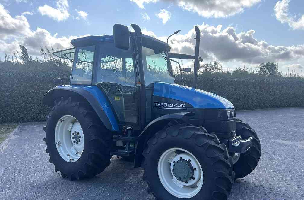 New Holland ts 90 sle - Trator: foto 5 New Holland ts 90 sle - Trator: foto 5