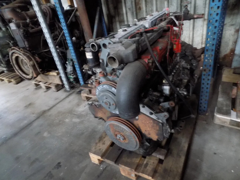 DAF Daf rs200 Euro2 825 ATI - Motor para Camião: foto 2 DAF Daf rs200 Euro2 825 ATI - Motor para Camião: foto 2