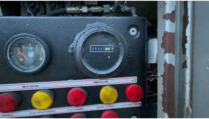 Diversen Gemsa Gemrock Gemrock GDT 2005 - Máquina de perfuração: foto 3 Diversen Gemsa Gemrock Gemrock GDT 2005 - Máquina de perfuração: foto 3