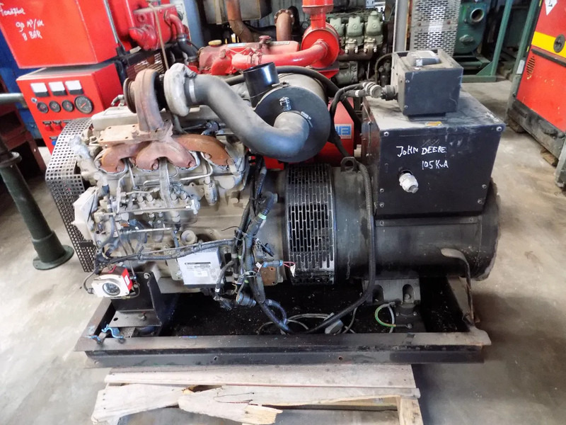 Gerador elétrico John Deere aggregaat 105 kva: foto 1