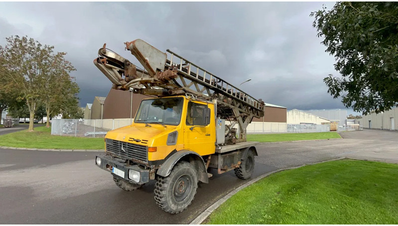 Mercedes-Benz Unimog U1250 Well Drill Brunnenbohr gerat - Máquina de perfuração: foto 2 Mercedes-Benz Unimog U1250 Well Drill Brunnenbohr gerat - Máquina de perfuração: foto 2