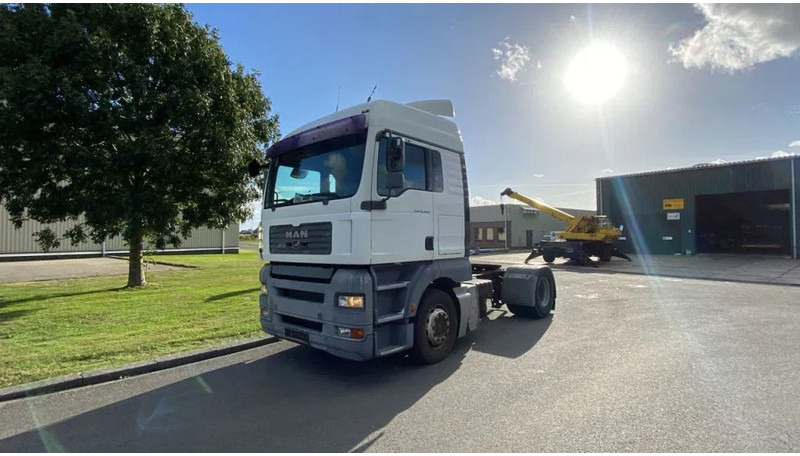 MAN TGA 18.440 4X2 BLS - Tractor: foto 2 MAN TGA 18.440 4X2 BLS - Tractor: foto 2