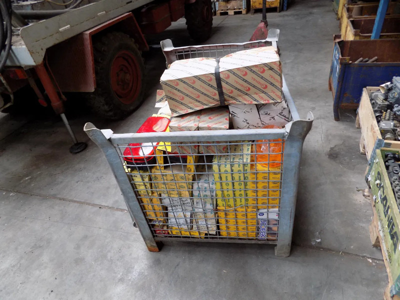 Verlichting voor truck en trailer HELLA VERLICHTING truck en trailer - Farol traseiros: foto 4 Verlichting voor truck en trailer HELLA VERLICHTING truck en trailer - Farol traseiros: foto 4