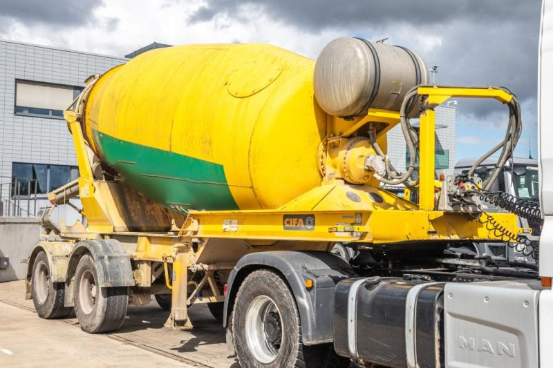 Cifa BETON MIXER/MALAXEUR/MISCHER 12M3 - STEERING AXLE - Semi-reboque betoneira: foto 2 Cifa BETON MIXER/MALAXEUR/MISCHER 12M3 - STEERING AXLE - Semi-reboque betoneira: foto 2